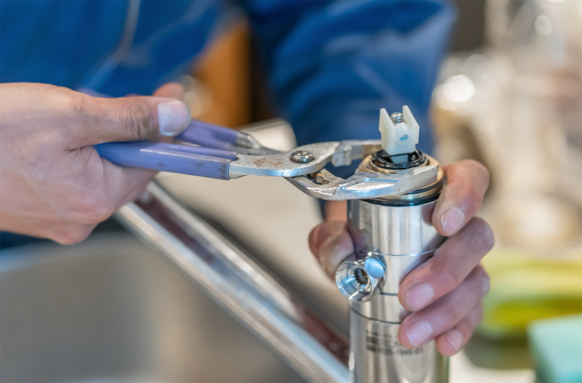 faucet repair in pompano beach