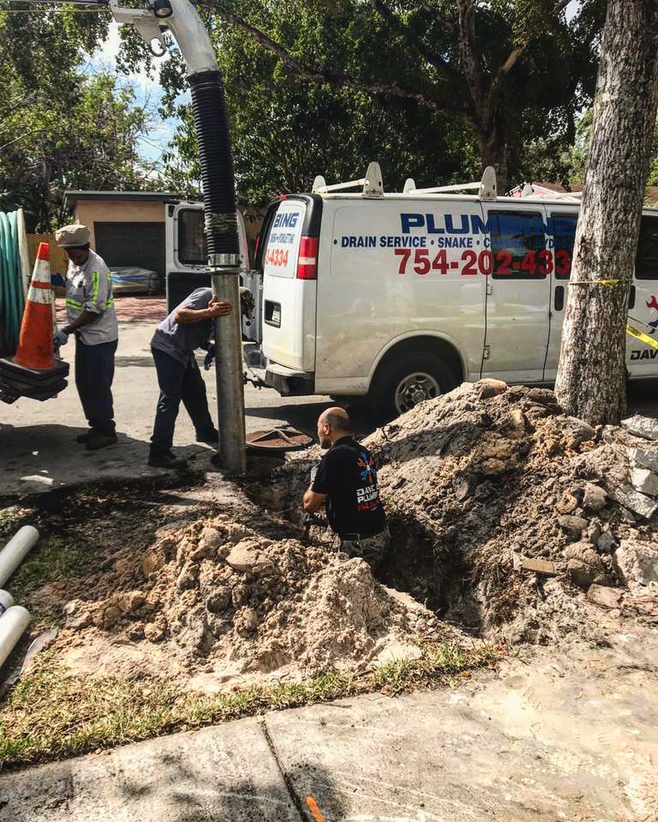 plumbing services Oakland Park